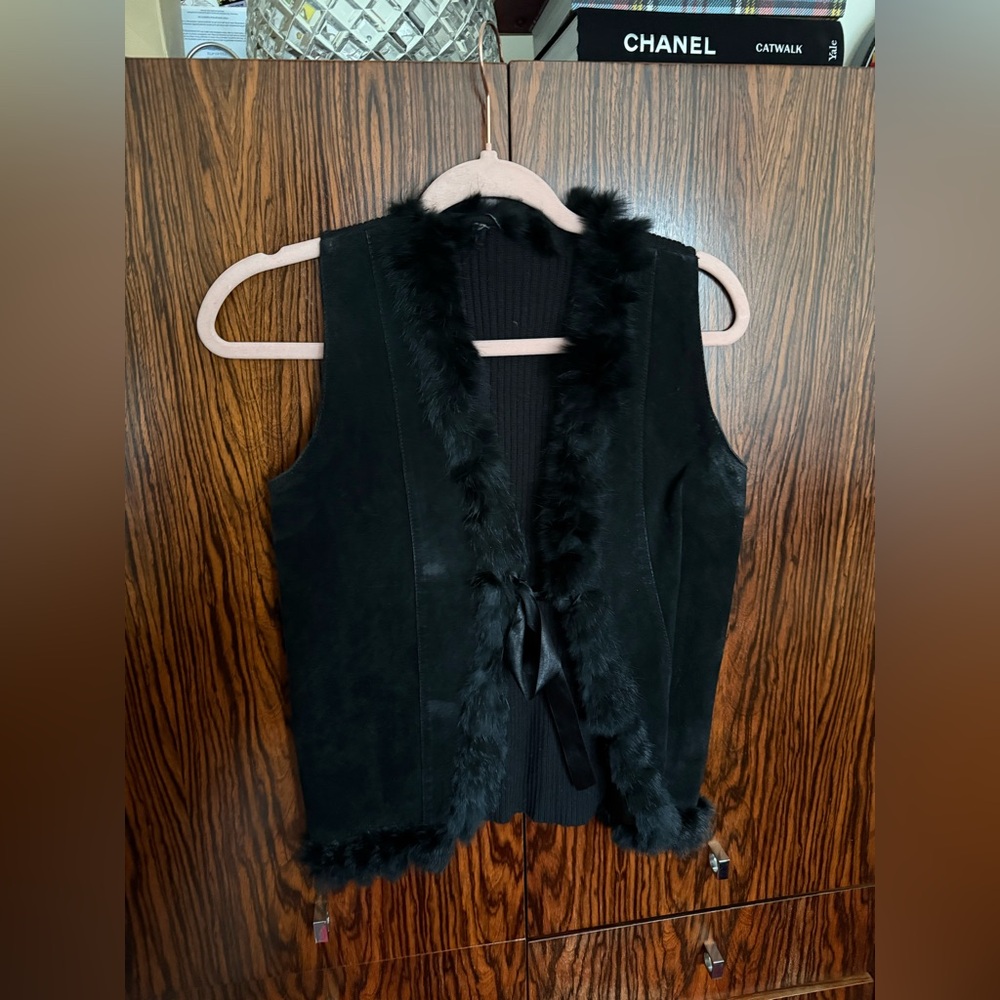 Black rabbit Fur Trim Vest